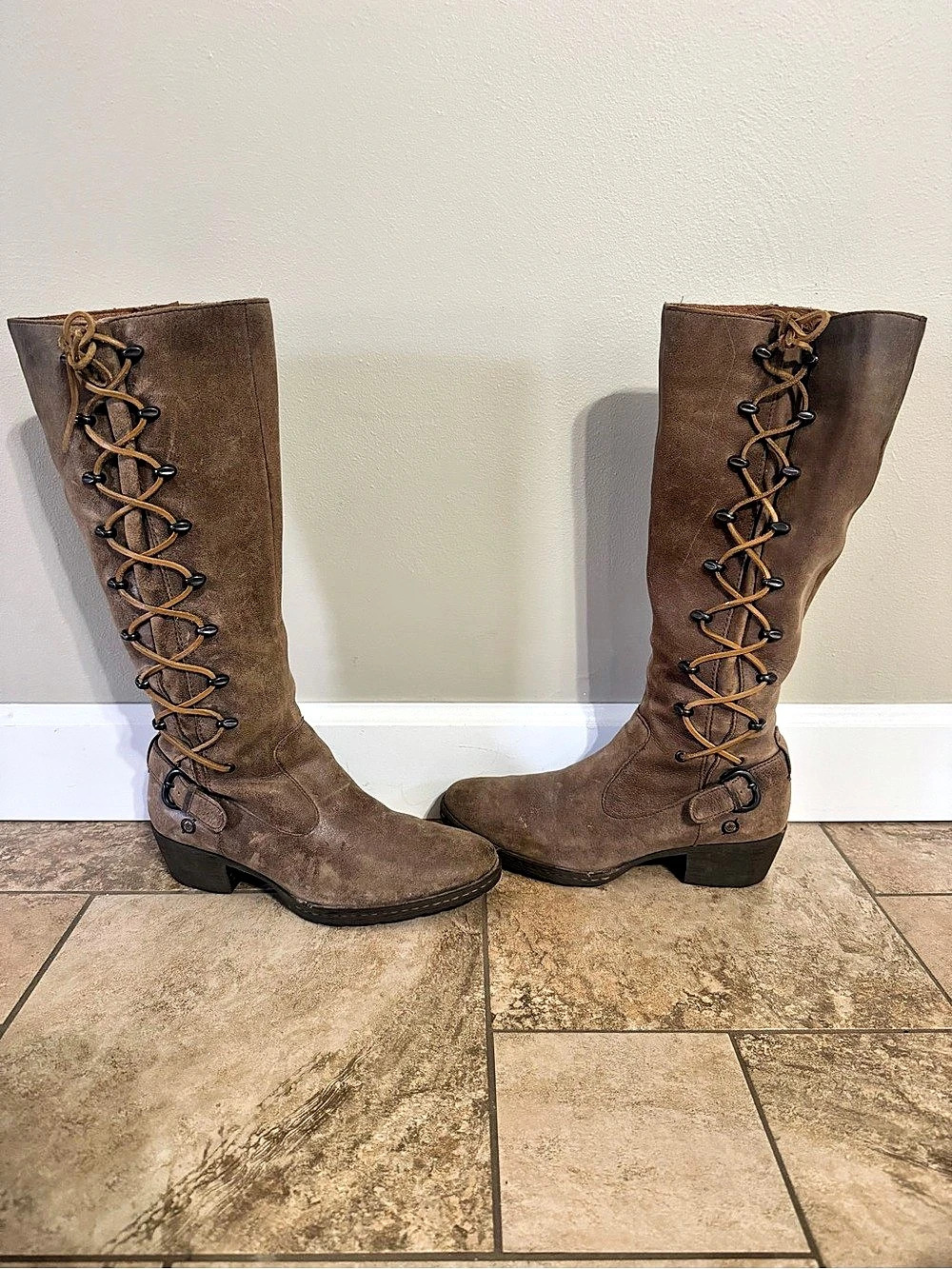 Born Sable Back-Lace knee high Boot Brown Leather US 10